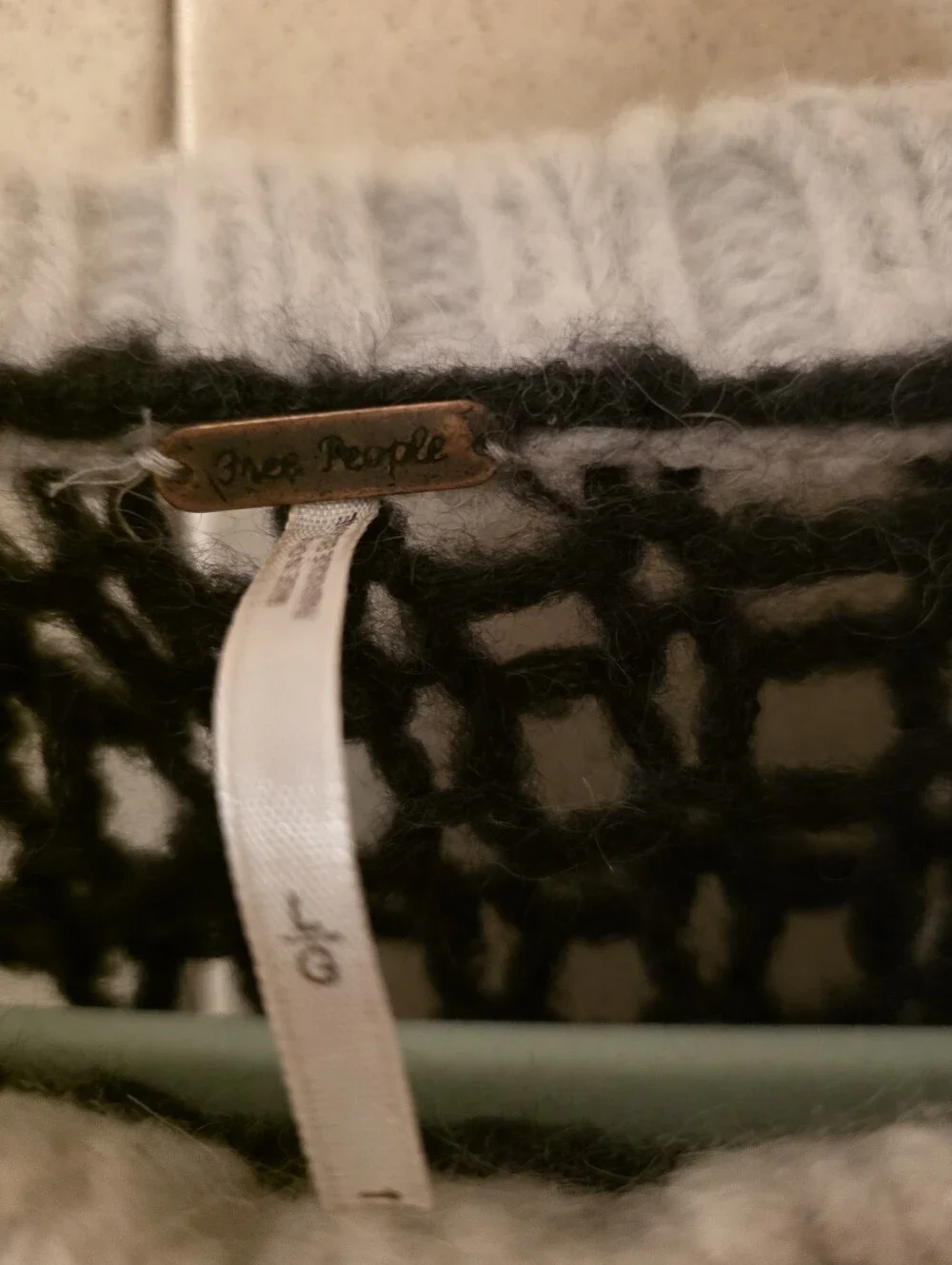 Womans FREE PEOPLE Knit Black and Light Gray Colorblock Women's Sweater